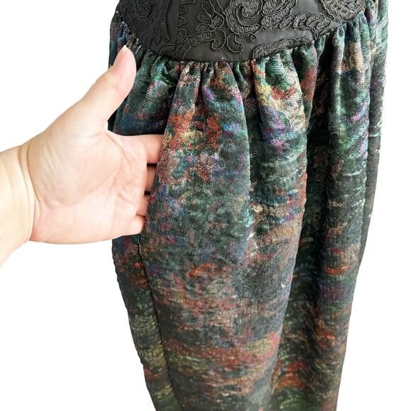 Monique Lhuillier Metallic Ball Gown Black Floral 2 - Picture 6 of 9